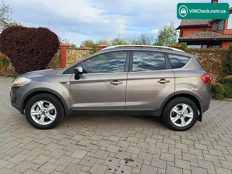 Ford Kuga 2012, фото з оголошення 1 з 21, VIN WF0RXXGCDRCY57459