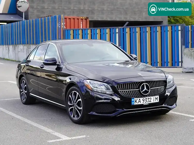 Mercedes-Benz C-Class 2018, фото з оголошення 2 з 12, VIN 55SWF4JB1JU274700