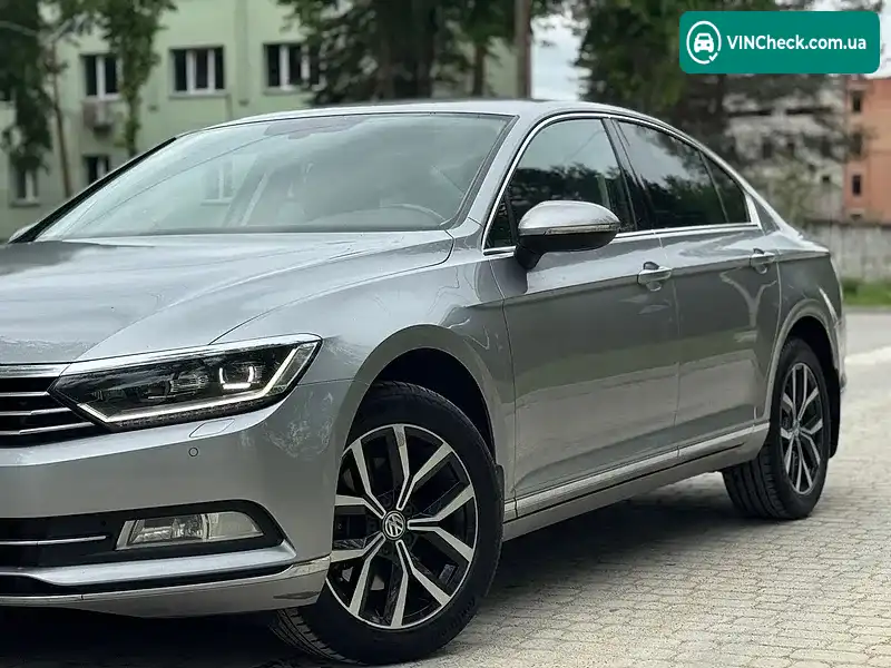 Volkswagen Passat 2019, фото з оголошення 2 з 20, VIN WVWZZZ3CZKE139765