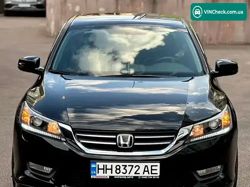 Honda Accord 2015, фото з оголошення 1 з 18, VIN 1HGCR2F35FA206337
