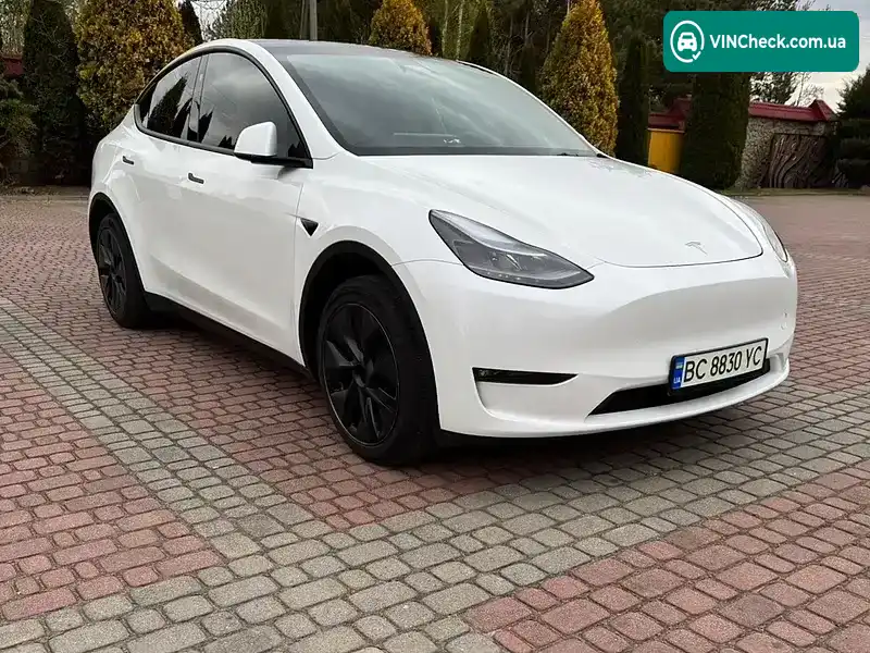 Tesla Model Y 2024, фото з оголошення 1 з 21, VIN 7SAYGDEE7RF156001