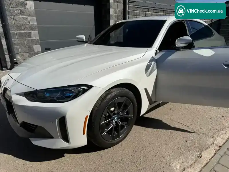 BMW i4 2022, фото з оголошення 1 з 21, VIN WBY73AW01NFM83830