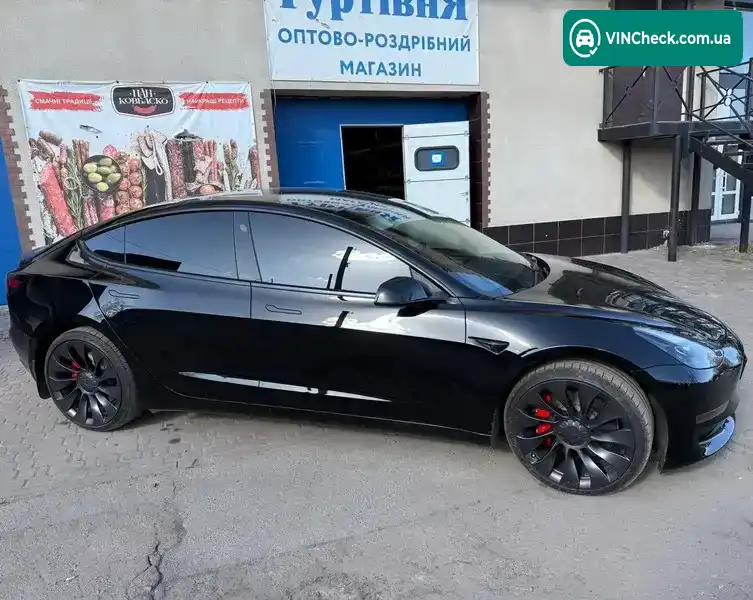 Tesla Model 3 2023, фото з оголошення 2 з 21, VIN 5YJ3E1EC5PF681114