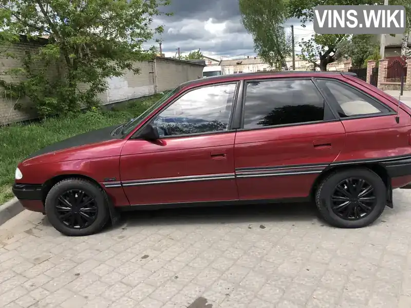 Opel Astra 1992, фото з оголошення 2 з 21, VIN W0L000059N5327919