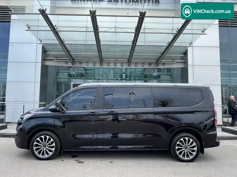 Ford Tourneo Custom 2025, фото з оголошення 2 з 21, VIN WF0XXXTA7XSM04402