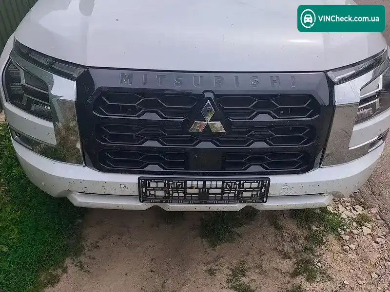 Mitsubishi L 200 2024, фото з оголошення 1 з 8, VIN MMCJJLC10RH000564