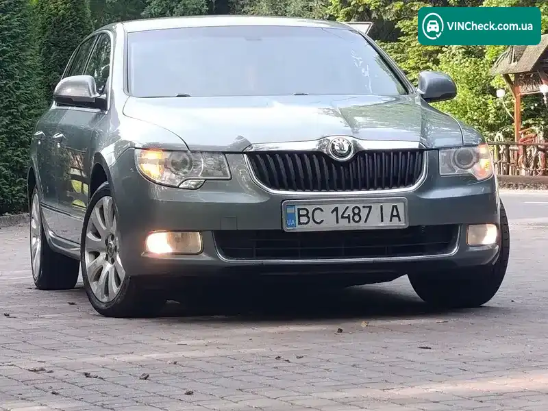Skoda Superb 2010, фото з оголошення 2 з 21, VIN TMBAF73T1A9039808