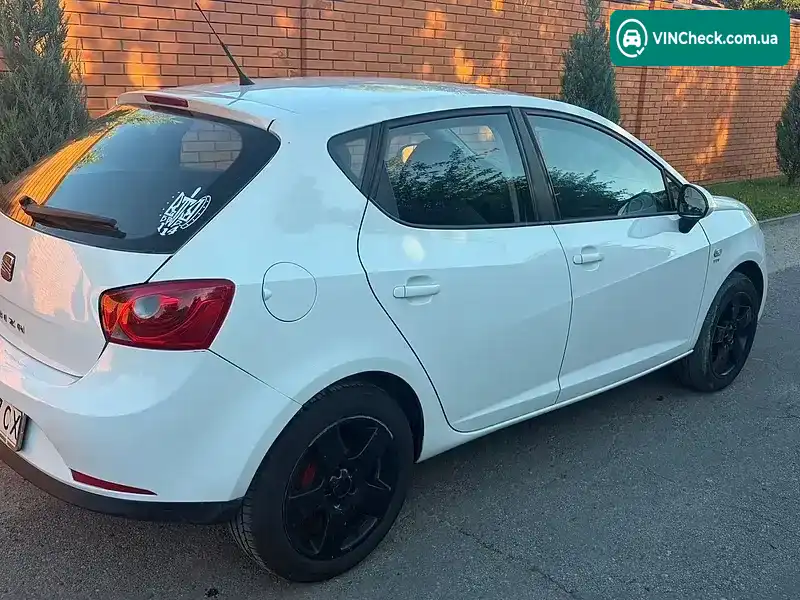 SEAT Ibiza 2011, фото з оголошення 2 з 20, VIN VSSZZZ6JZCR033461