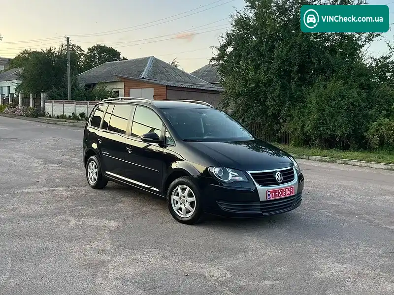 Volkswagen Touran 2010, фото з оголошення 1 з 20, VIN WVGZZZ1TZAW109348