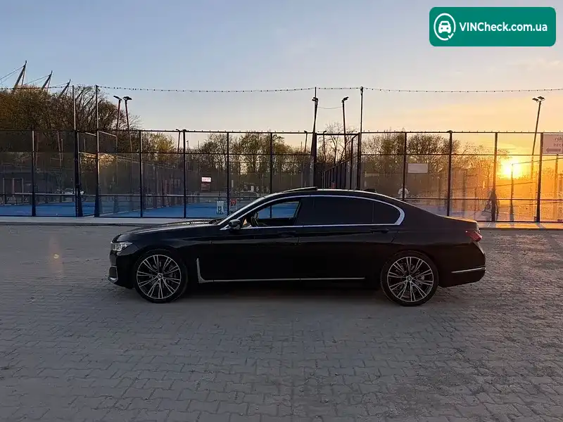 BMW 7 Series 2019, фото з оголошення 2 з 12, VIN WBA7T2C07LGL17683