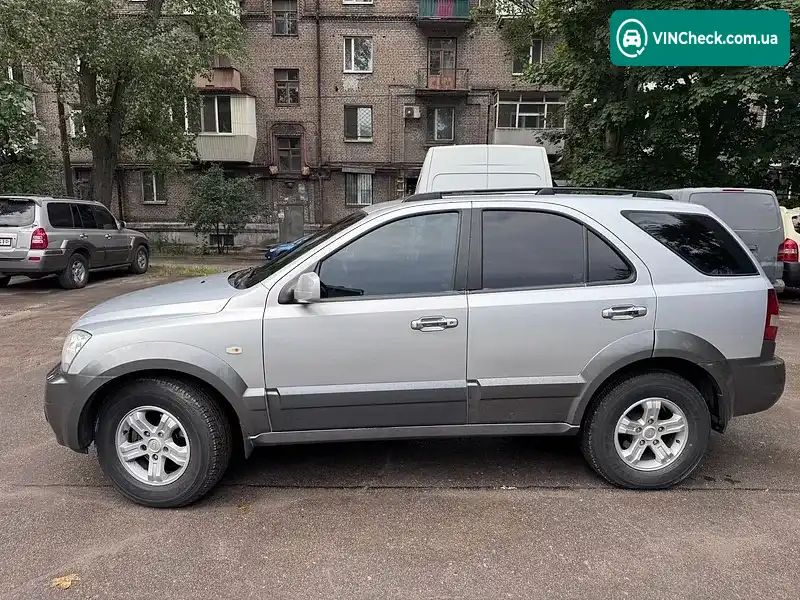 Kia Sorento 2005, фото з оголошення 2 з 11, VIN KNEJC521865565300