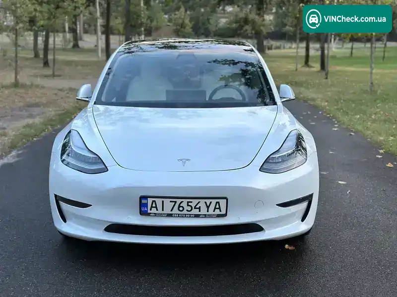 Tesla Model 3 2019, фото з оголошення 2 з 20, VIN 5YJ3E1EA5KF509446