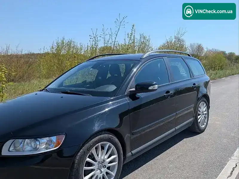Volvo V50 2009, фото з оголошення 2 з 21, VIN YV1MW755B92486230