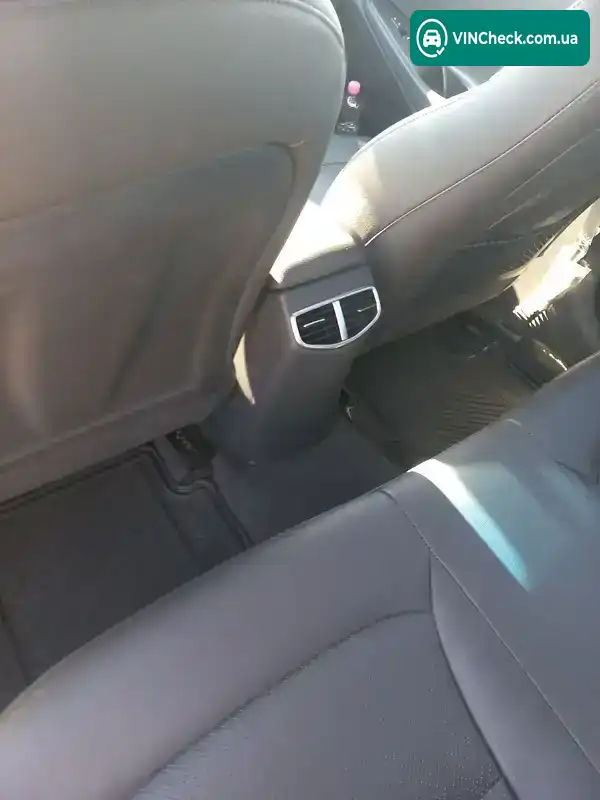 Hyundai Ioniq 2020, фото з оголошення 2 з 21, VIN KMHCX5LD7LU238585