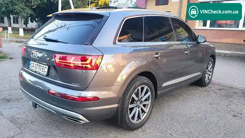 Audi Q7 2019, фото з оголошення 1 з 20, VIN WA1LHAF72KD044832