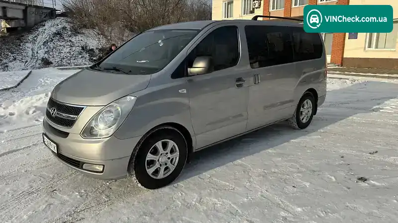 Hyundai H-1 2012, фото з оголошення 1 з 21, VIN KMHWH81KBCU468969