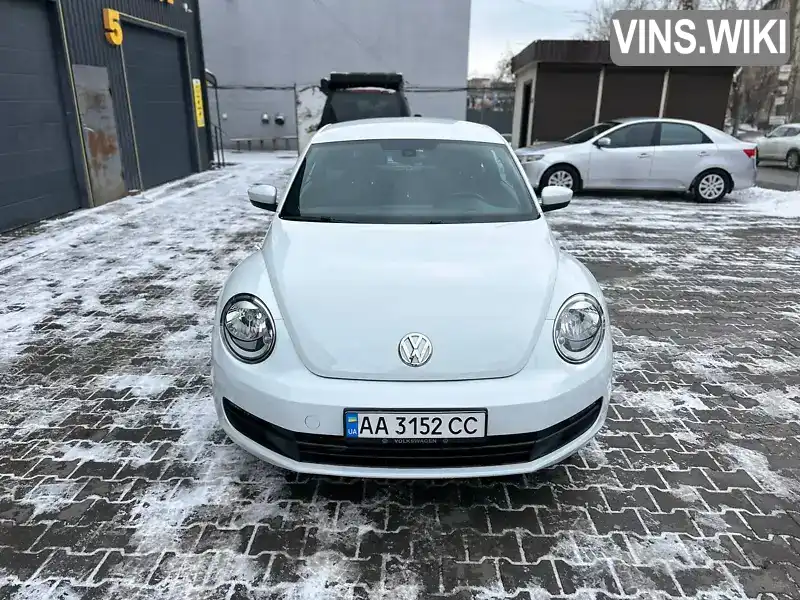 Volkswagen Beetle 2015, фото з оголошення 1 з 11, VIN 3VWF17AT3GM615820