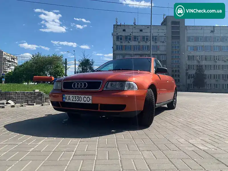 Audi A4 1996, фото з оголошення 1 з 10, VIN WAUZZZ8DZTA089576