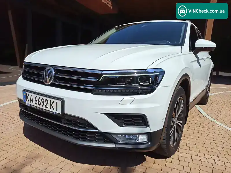 Volkswagen Tiguan 2017, фото з оголошення 2 з 20, VIN WVGZZZ5NZHW922213