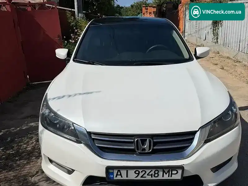 Honda Accord 2013, фото з оголошення 1 з 17, VIN 1HGCR2F38DA138371