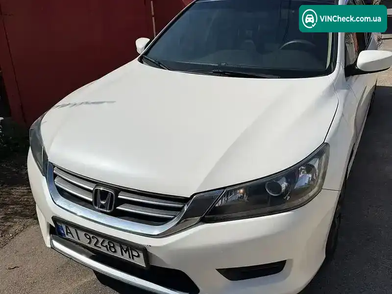 Honda Accord 2013, фото з оголошення 2 з 17, VIN 1HGCR2F38DA138371