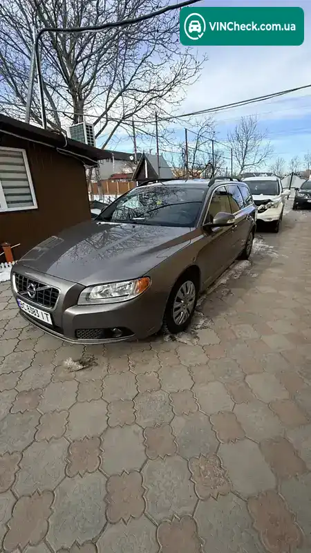 Volvo V70 2010, фото з оголошення 1 з 21, VIN YV1BW7652B1187960