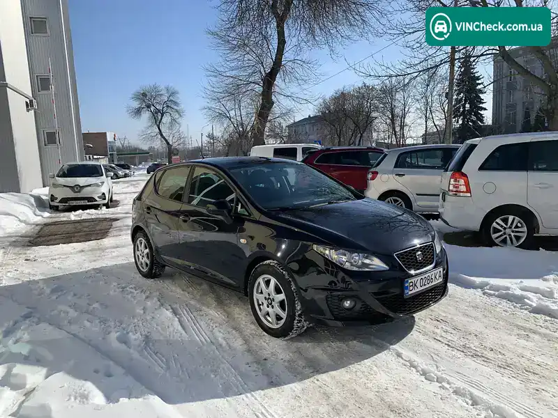 SEAT Ibiza 2010, фото з оголошення 2 з 21, VIN VSSZZZ6JZAR182829
