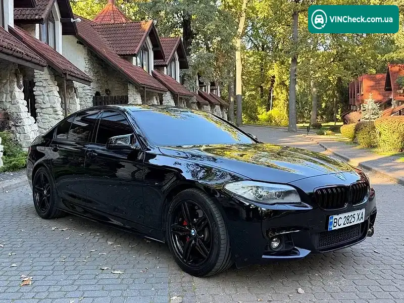 BMW 5 Series 2012, фото з оголошення 2 з 20, VIN WBAFR7C58CC816759