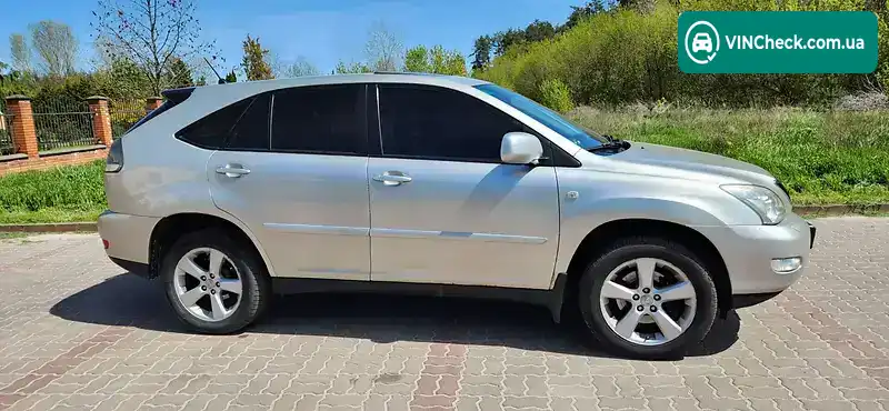 Lexus RX 2005, фото з оголошення 2 з 20, VIN JTJHF31UX00027448
