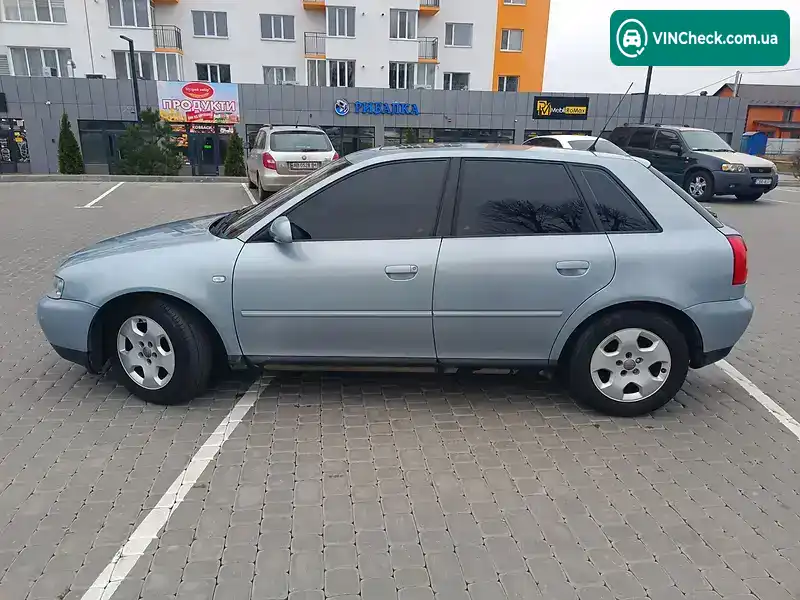 Audi A3 2001, фото з оголошення 2 з 12, VIN WAUZZZ8L42A045162