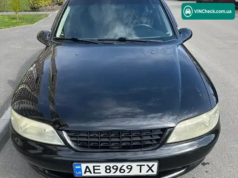 Opel Vectra 1999, фото з оголошення 1 з 7, VIN W0L0JBF19X1139588