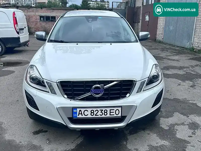 Volvo XC60 2012, фото з оголошення 1 з 11, VIN YV1DZ8756D2395771