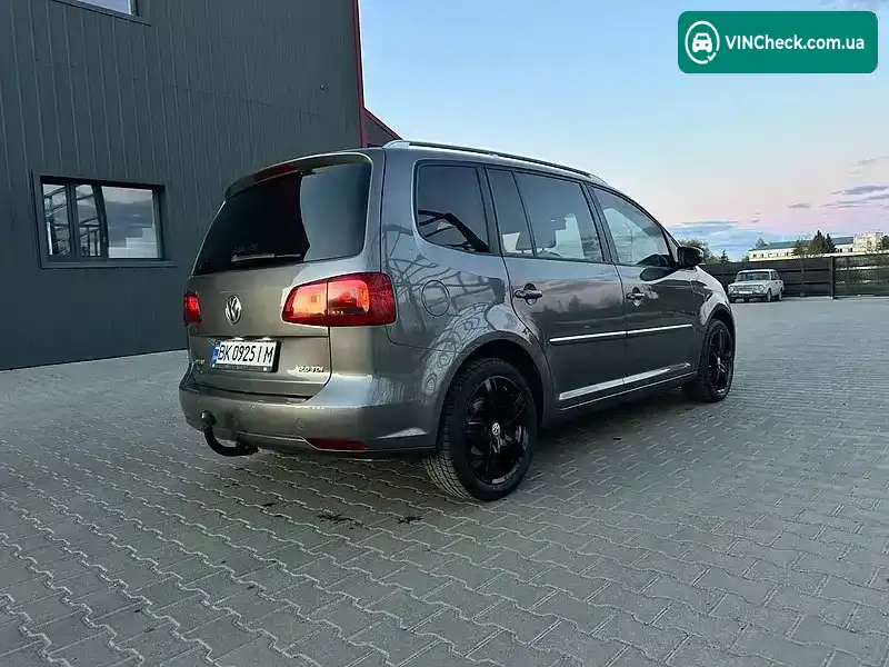 Volkswagen Touran 2010, фото з оголошення 1 з 19, VIN WVGZZZ1TZBW035688