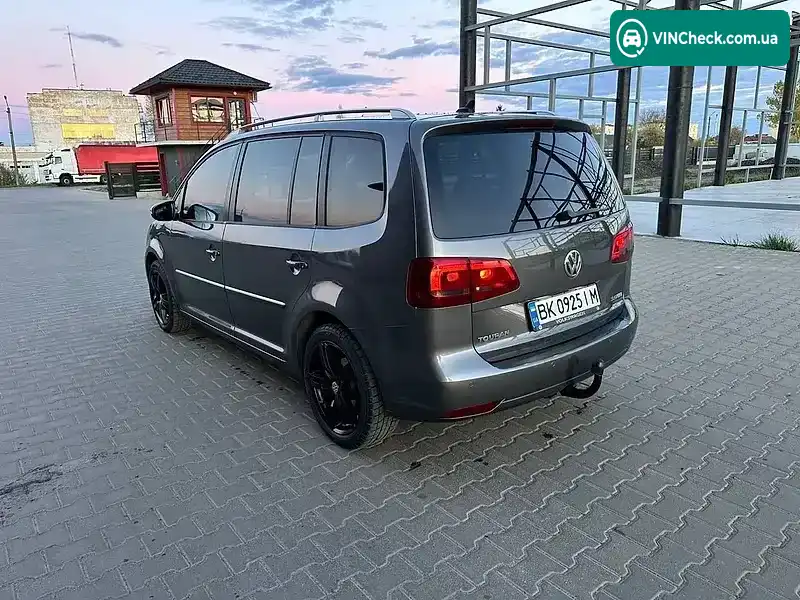 Volkswagen Touran 2010, фото з оголошення 2 з 19, VIN WVGZZZ1TZBW035688