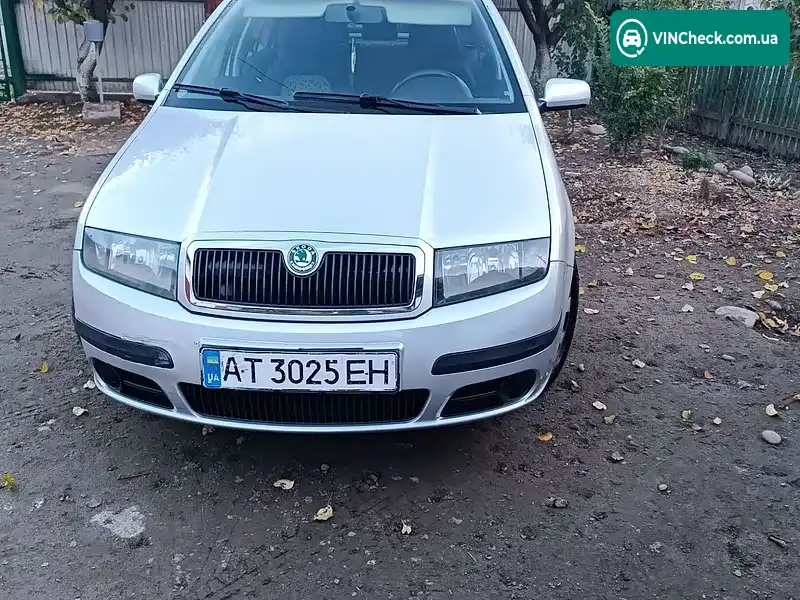 Skoda Fabia 2005, фото з оголошення 2 з 8, VIN TMBPC46Y354319208