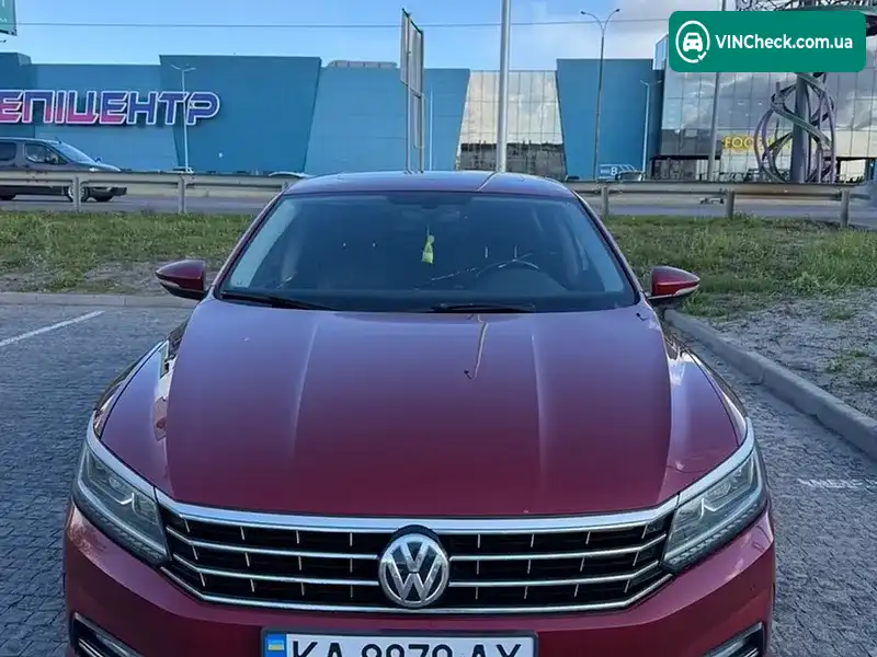 Volkswagen Passat 2017, фото з оголошення 1 з 16, VIN 1VWGT7A35HC079549