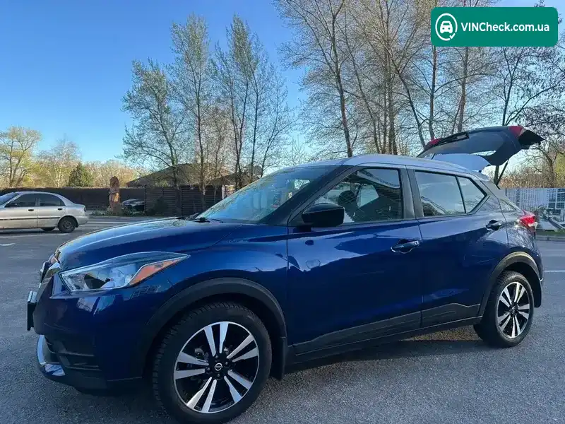 Nissan Kicks 2020, фото з оголошення 2 з 13, VIN 3N1CP5CV0LL577120