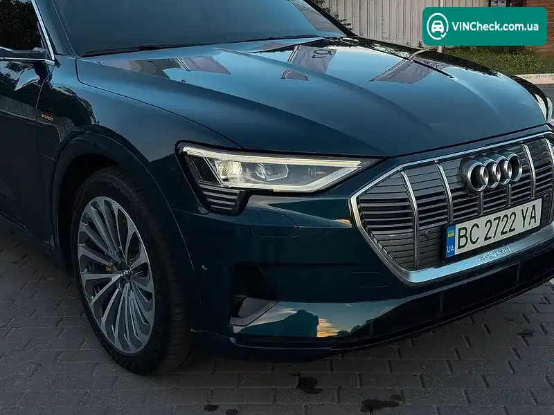 Audi e-tron 2021, фото з оголошення 2 з 20, VIN WAUZZZGE1MB042686