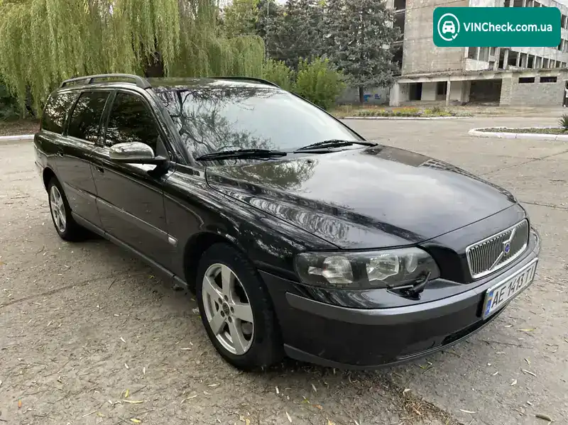 Volvo V70 2003, фото з оголошення 1 з 13, VIN YV1SW799942409416