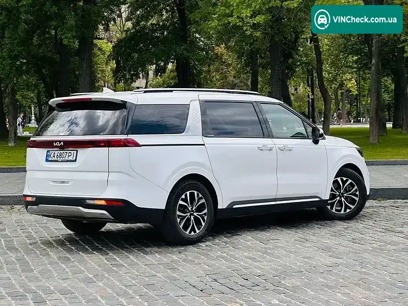 Kia Carnival 2022, фото з оголошення 2 з 20, VIN KNANC81BBNS171870