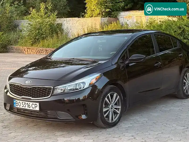 Kia Forte 2016, фото з оголошення 2 з 20, VIN 3KPFK4A7XHE101315