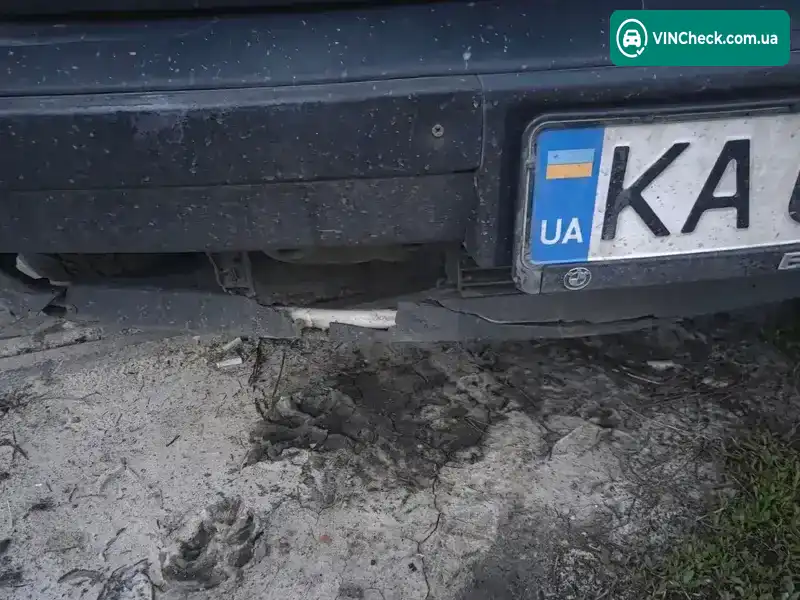 BMW 3 Series 1992, фото з оголошення 2 з 17, VIN WBAHJ61010GC00734