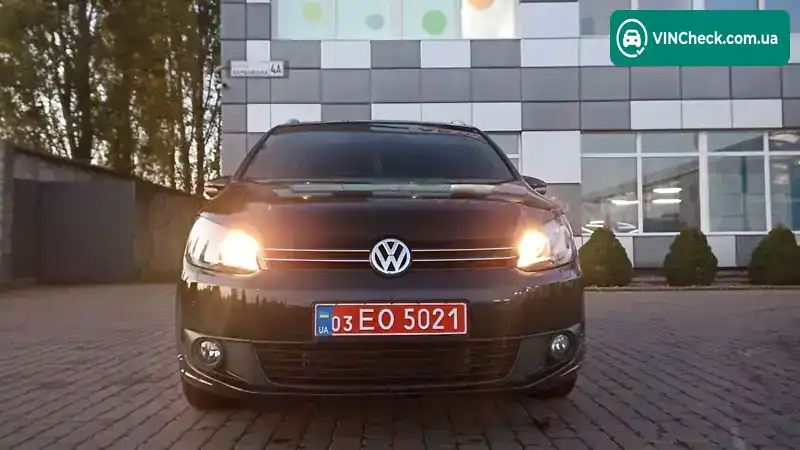 Volkswagen Touran 2015, фото з оголошення 1 з 21, VIN WVGZZZ1TZFW046317