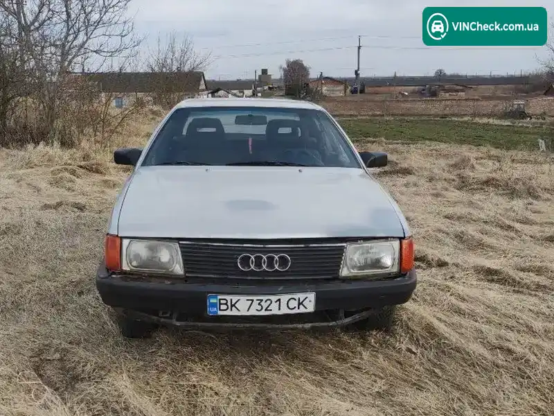 Audi 100 1983, фото з оголошення 2 з 16, VIN WAUZZZ44ZDA098096