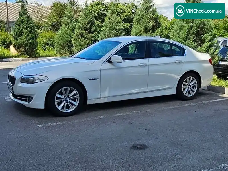 BMW 5 Series 2012, фото з оголошення 2 з 12, VIN WBAXG11050DY85445