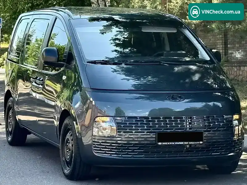 Hyundai Staria 2023, фото з оголошення 1 з 20, VIN KMFYFX71ARU151460