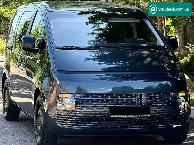 Hyundai Staria 2023, фото з оголошення 2 з 20, VIN KMFYFX71ARU151460