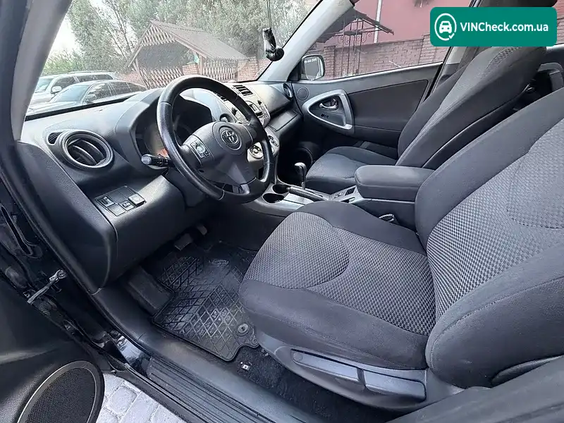 Toyota RAV4 2006, фото з оголошення 2 з 20, VIN JTMBH31V506036521