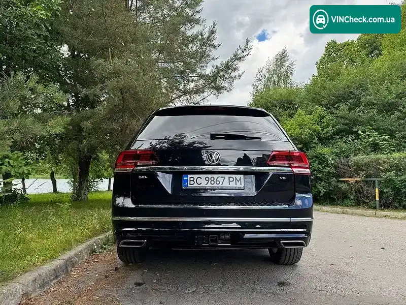 Volkswagen Atlas 2019, фото з оголошення 1 з 20, VIN 1V2SR2CA7KC619404