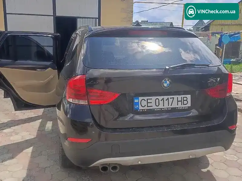 BMW X1 2015, фото з оголошення 2 з 16, VIN WBAVL1C57FVY37413